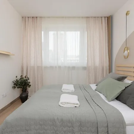 Apartment Apartament Zlota With View On Palace Of Culture And Science By Renters