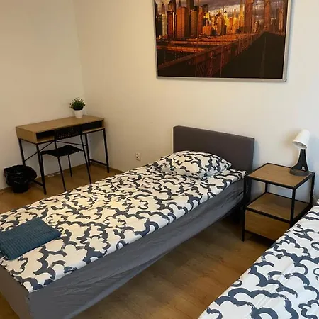 Ken Hostel Warschau