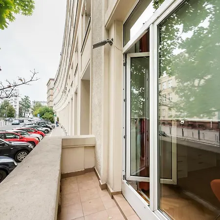 Plac Zbawiciela 3-bedroom Lägenhet Warszawa