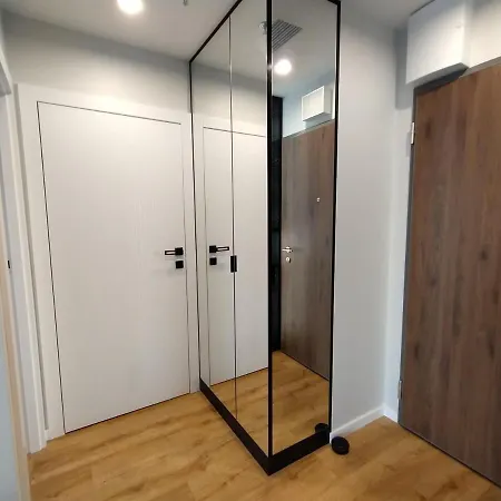 Apartment Wola Tower Deluxe Separate Bedroom With Free Garage - By Perfect