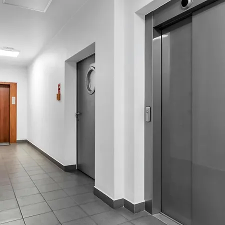 1br New 20min Centre Parking Warsaw