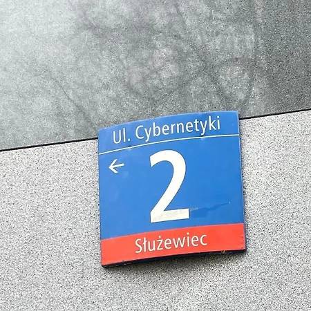 Cybernetyki2 Near Airport Pensión Varsovia