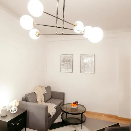Aleje Jerozolimskie 42 - Parking Free - Better Appartamento *