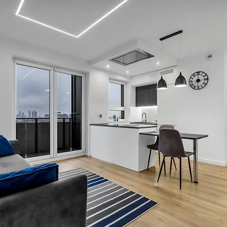 12th Floor Wola Modern 아파트 바르샤바