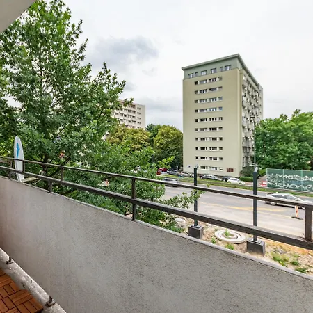 Appartement Aleja Stanow Zjednoczonych 21 By Homeprime