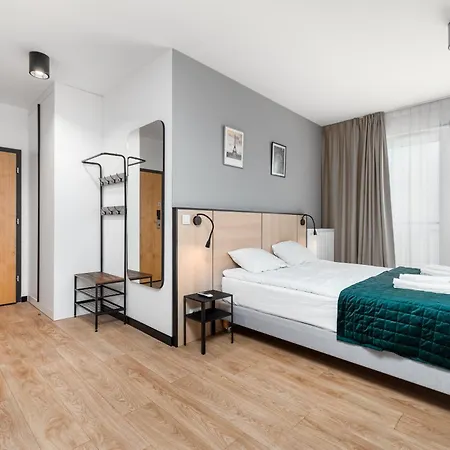 Zamoyskiego 37 By Homeprime Warsaw
