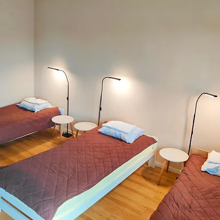 Hostel Krasnowolska Airport - Self Check-in Warsaw