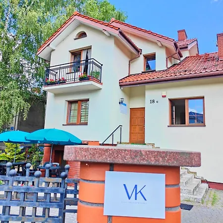Hostel Krasnowolska Airport - Self Check-in *
