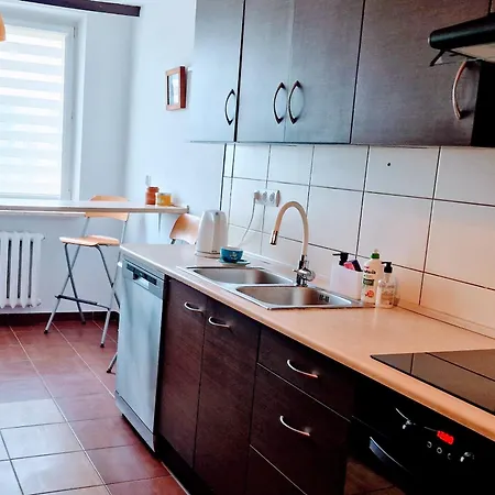Meander Natolin Blisko Metra Hostel Varsó
