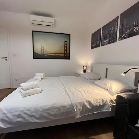 Targowa Charming Apartment
