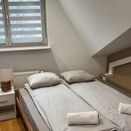 Esa Hostel Warszawa