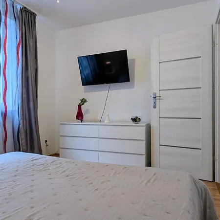 Апартаменты Center Sienna 72a *