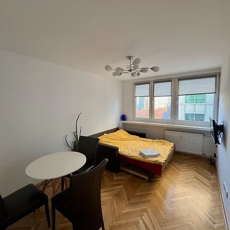Sliska Location, High Standard Apartman *