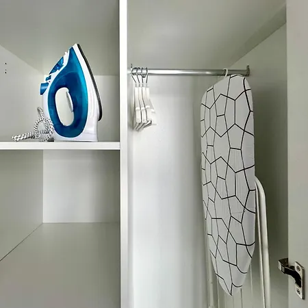 K22 Galeria Mokotow B Modzelewskiego Apartment *