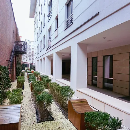 Apartment Hoza - W Centrum, Free Parking, Ogrodek - Better