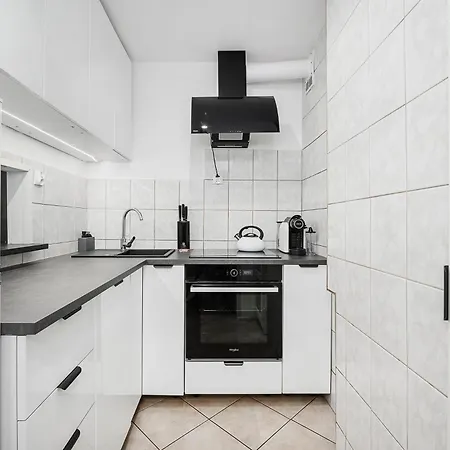 Lumina 2-room Near Zlote Tarasy * Varsóvia