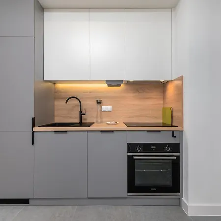 Zdziechowskiego 11 By Homeprime Apartament *