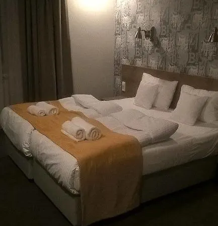 Oda ve Kahvaltı Marcopolo House Varşova