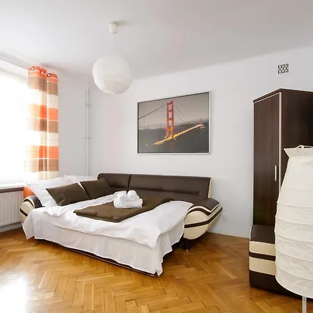 Loko Apartments Bracka & Nowogrodzka *