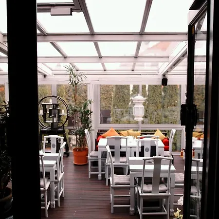 Marcopolo House Oda ve Kahvaltı Varşova