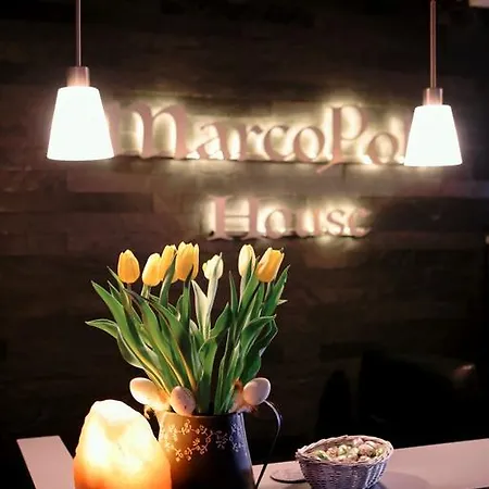 Marcopolo House 3* Varşova