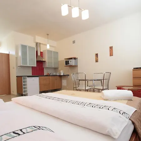 Warsaw City Apartments Apartman *