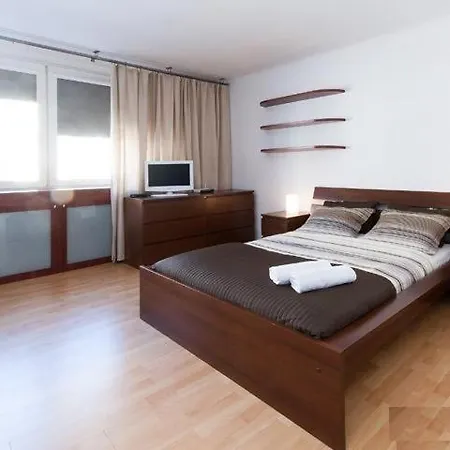 Apartament Zlota *