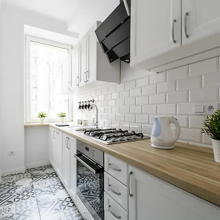Chmielna Lux Apartment Warsaw