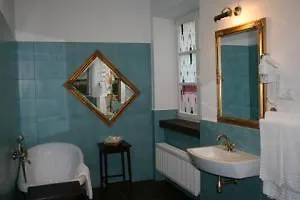 Castle Bed & Breakfast