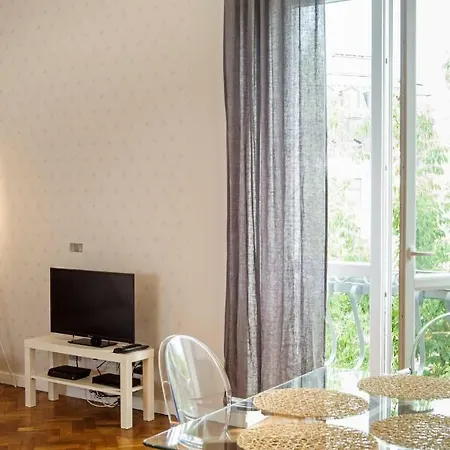 Zoli Warsaw