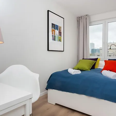 Center By Renters Apartman Varsó