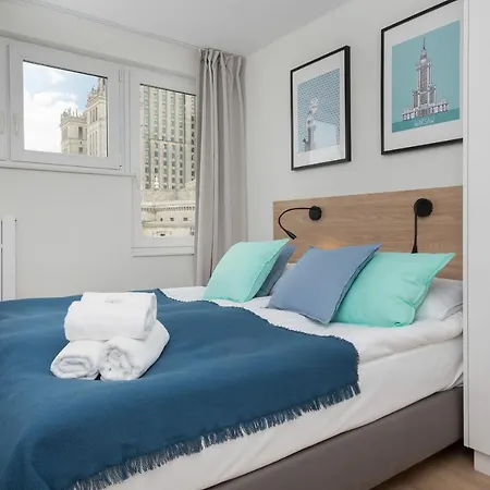 Center By Renters Apartman *