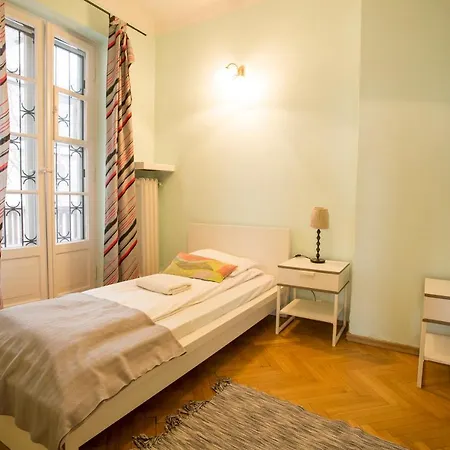 Apartament Old Town *