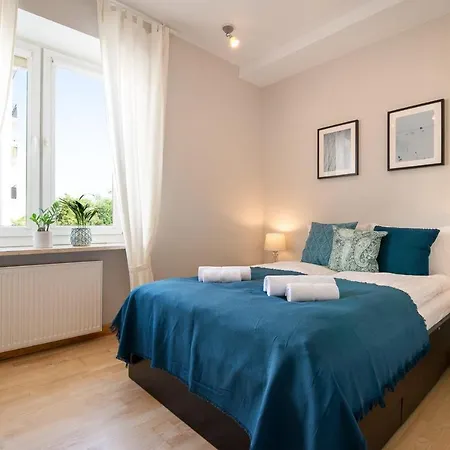 Rent Like - Szkolna 5 华沙