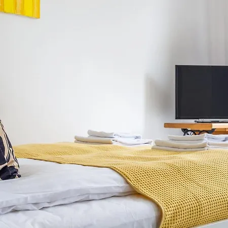 Rent Like - Wilcza 22a * Warsaw