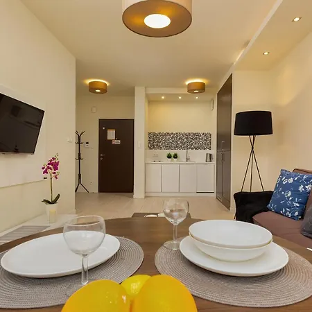Apartamento Gieldowa 4 By Renters