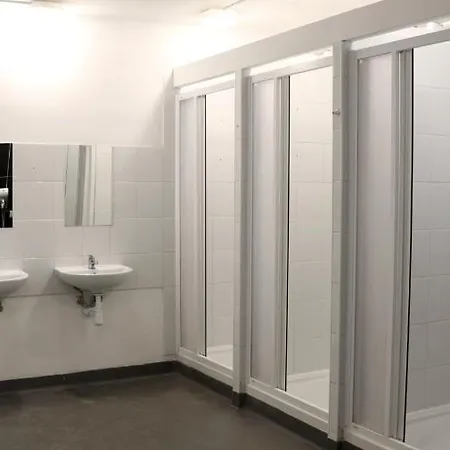 Sanera Hostel *
