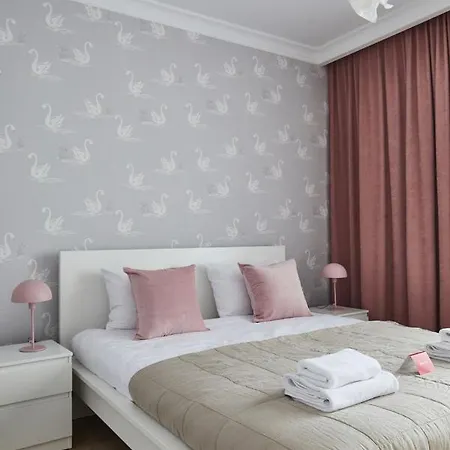 Appartement Metro Imielin Warschau