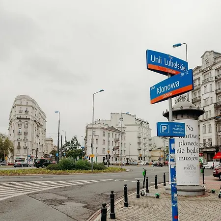 Shortstaypoland Klonowa Warszawa