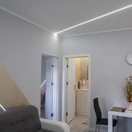 Novel New Apartmán