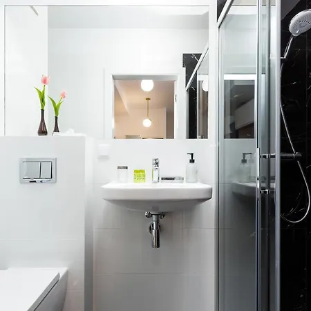 Royal Center Mennica By Renters * 바르샤바
