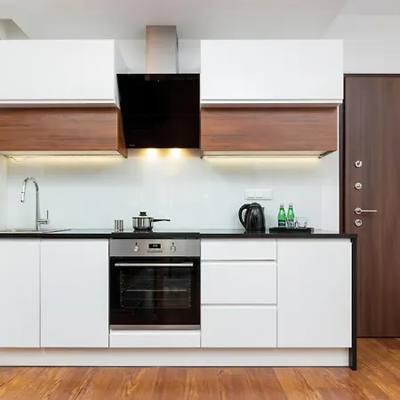 Royal Center Mennica By Renters * 바르샤바