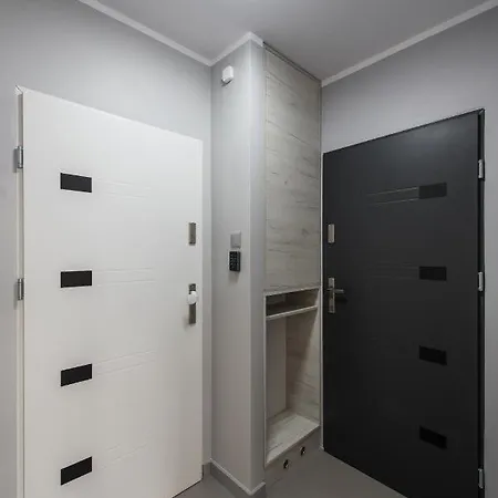 Magnetic Jerozolimskie B Apartment *