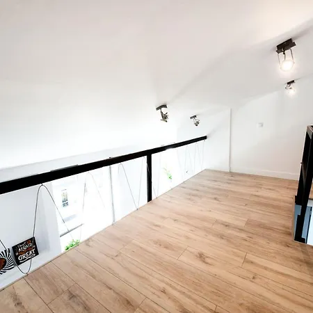 아파트 Superapart Rakowiecka 43a 바르샤바