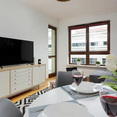 Apartamento Gieldowa 4 By Renters Varsóvia