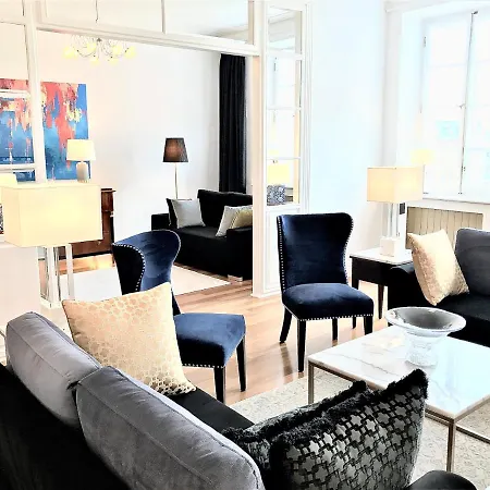 Luxury & Mondrian Market Square Ii 5* Varšava