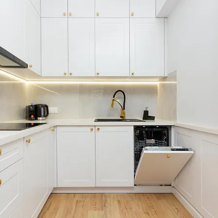 Ogrodowa Business Wola By Renters Prestige 바르샤바