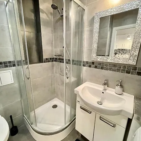 Appartement Decor 2 Metro Fast Wifi 55'tv Netflix Hbo Cozy *