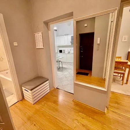 Apartment Royal 2 Old Town Fast Wifi Netflix Hbo Appletv+ *