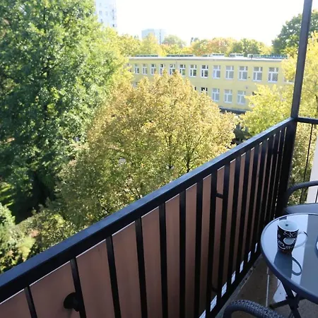 Mgm Karmelicka * Varsavia